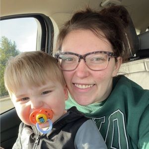 Meet your Posher, Brittney